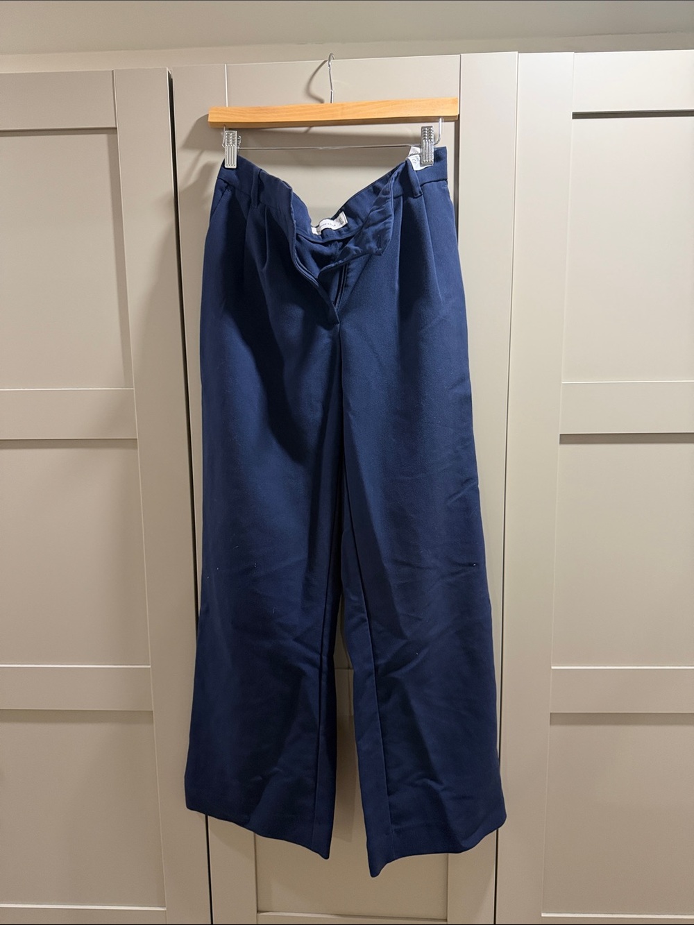 Abercrombie & Fitch Navy Wide-Leg Women’s Trousers